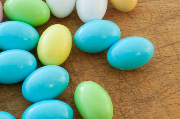 Oeufs en chocolat pour Pâques — Photo