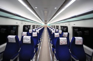 Modern trenin içinde Seul, Kore, Incheon Express