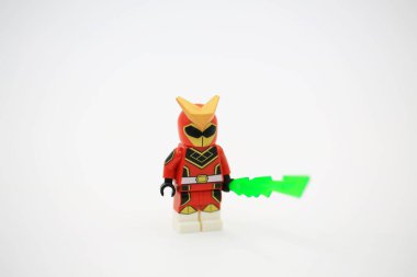 Lego mini figürü, kırmızı Ranger, 1993 'te gösterime giren bir Amerikan süper kahraman çocuk televizyon dizisi.