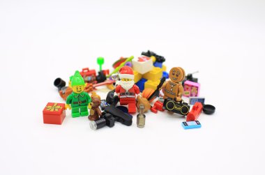 Hong Kong, 25 Mayıs: Studio atış Lego insanların birleşmek farklı sette 25 Mayıs 2015.Legos Hong Kong dan vardır Danimarka Lego Group tarafından üretilen plastik inşaat oyuncak popüler bir çizgi