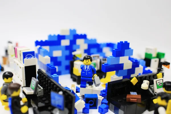 Hong Kong, 25 Mayıs: Studio atış Lego insanların birleşmek farklı sette 25 Mayıs 2015.Legos Hong Kong dan vardır Danimarka Lego Group tarafından üretilen plastik inşaat oyuncak popüler bir çizgi