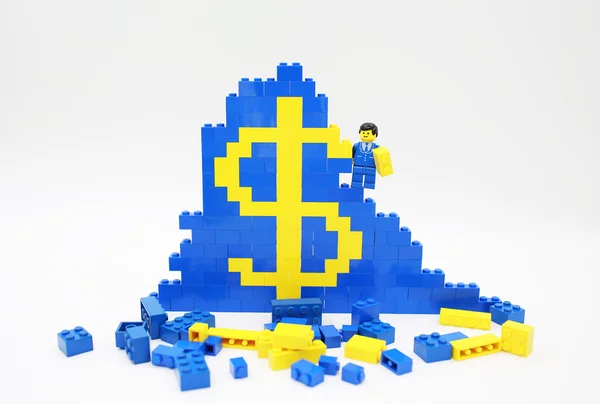 Hong Kong, 25 Mayıs: Studio atış Lego insanların birleşmek farklı sette 25 Mayıs 2015.Legos Hong Kong dan vardır Danimarka Lego Group tarafından üretilen plastik inşaat oyuncak popüler bir çizgi