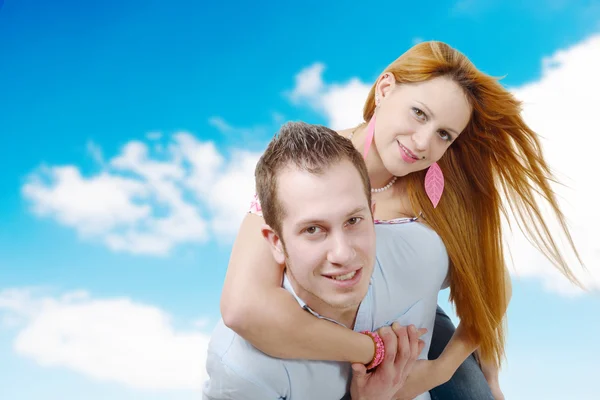 Cheerful young couple in love — Stock Photo, Image