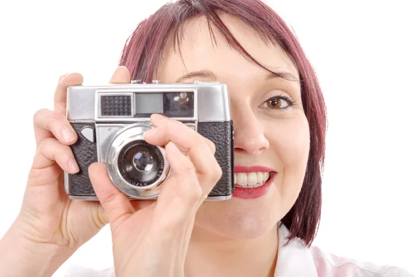 Vintage fotoğraf makinesi olan kadın. Gençlik yaşam tarzı — Stok fotoğraf