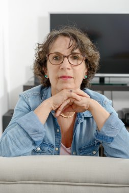 bautiful orta yaşlı bir kadın portresi