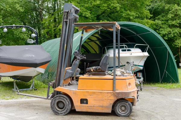 Heftruck loader pallet stacker vrachtwagen apparatuur — Stockfoto