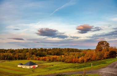 Fransız kırsalında sonbahar rengi, Pireneler Atlantikler