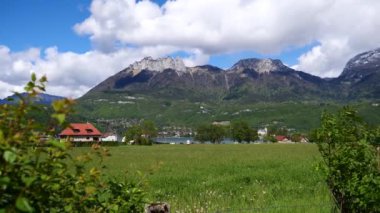 Dents de Lanfon Dağı, ilhak, Fransa