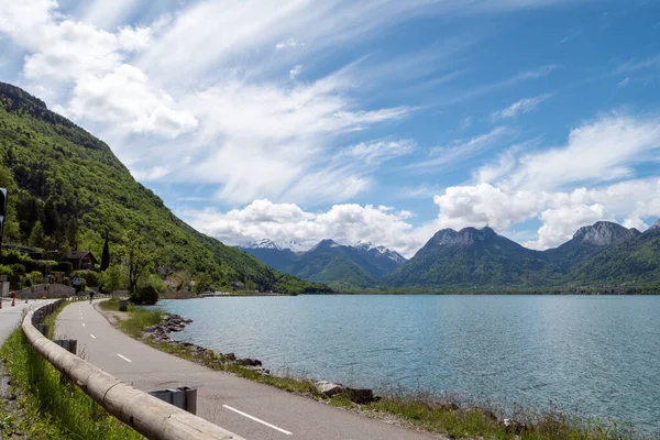 Beautiful View French Alps Lake Annecy France — Zdjęcie stockowe