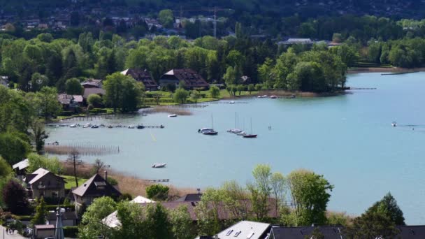 Vacker Utsikt Över Franska Alperna Vid Sjön Annecy Frankrike — Stockvideo