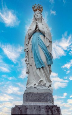 Virgin Of Lourdes, High Pyrenees, Fransa
