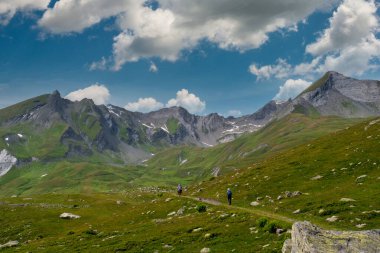 Vadi Col du Petit-Saint-Bernard manzarası