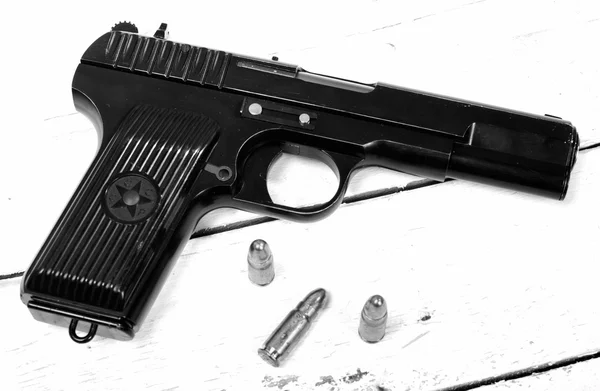 Tokarev pistol used by the Red Army — Stock Photo, Image