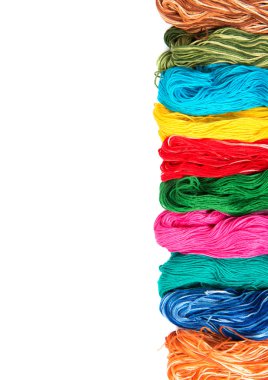 Nakış iş parçacığı skeins farklı renklerde