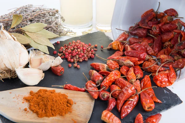Ingredientes para salsa picante con ajo —  Fotos de Stock