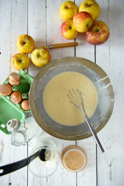 Bunda kek hamuru hazırlanması