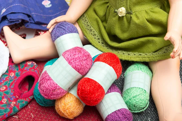 Piccole palline multicolori di lana — Foto Stock