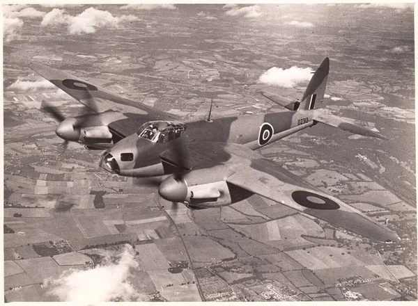 De Havilland Sivrisineği, İngiliz çok amaçlı bombacı, gece savaşçısı. İkinci Dünya Savaşı 'ndan kalma eski bir fotoğraf, 1940' lardan kalma.