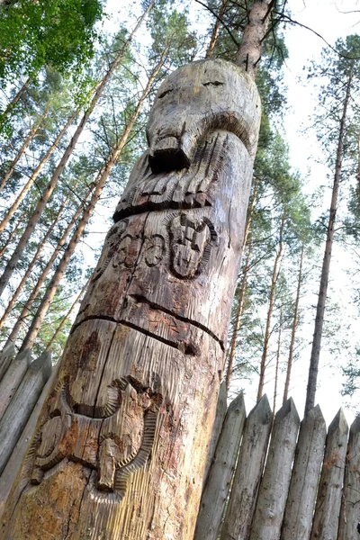 Wolos-beskyddaren av nötkreatur. Hednisk idol — Stockfoto