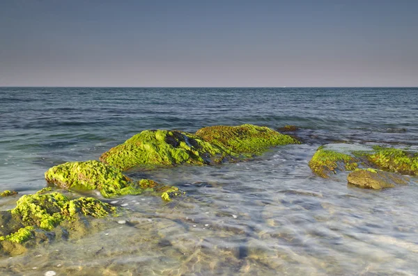 Belle località bulgare paesaggi nella splendida giornata estiva — Foto Stock