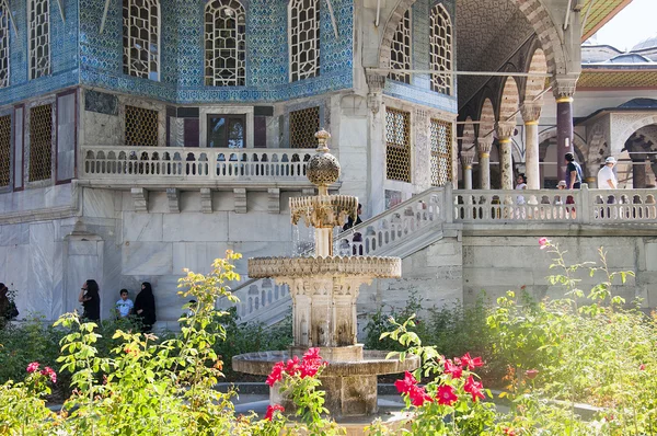 Baghdad-Kiosk im Topkapi-Palast, Istanbul, Türkei — Stockfoto