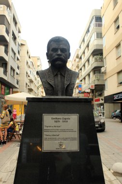 Emiliano Zapata büstü