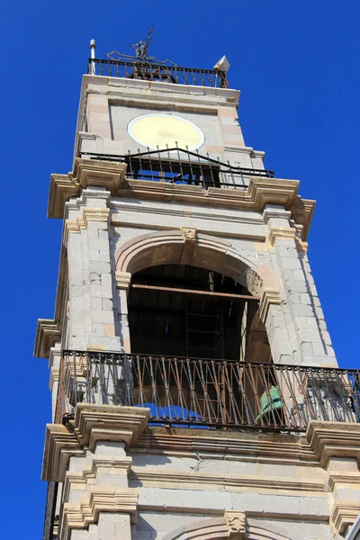 Věž s hodinami v Bozcaada — Stock fotografie