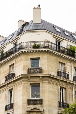 Eski konut bina açık, Paris.