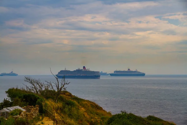 Weymouth Αυγούστου 2020 Τέσσερα Κρουαζιερόπλοια Αγκυροβολημένα Στο Dorset Της Αγγλίας Royalty Free Φωτογραφίες Αρχείου