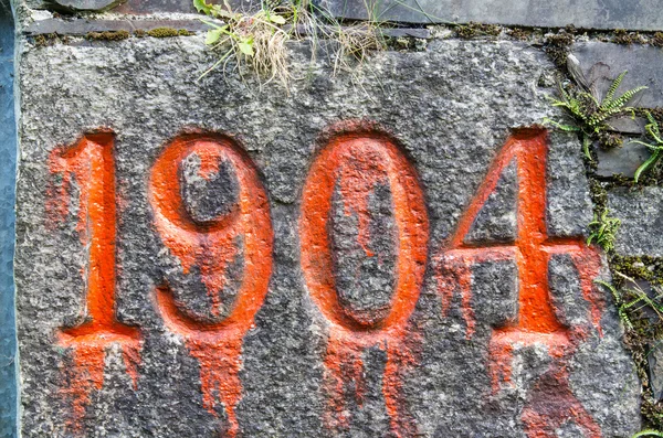 Diecinueve o cuatro 1904 piedra año viejo —  Fotos de Stock