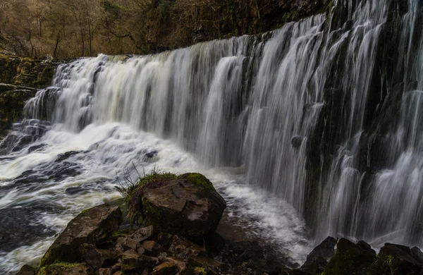 Cascade Sgwd Isaf Clun-Gwyn. Sur la rivière Afon Mellte Sud Wa — Photo