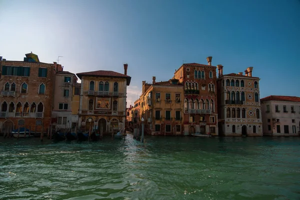 Visite guidée en bateau à Venise — Photo