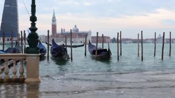 Venecia con marea alta — Vídeo de stock