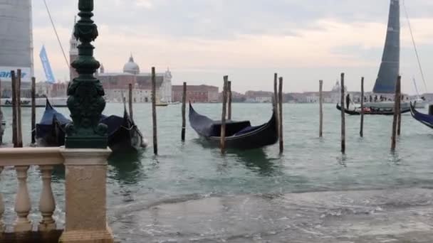 Venecia con marea alta — Vídeos de Stock