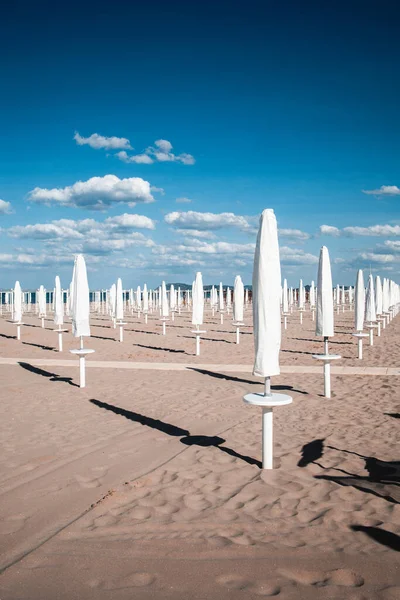 Ambiance estivale sur la côte adriatique italienne — Photo