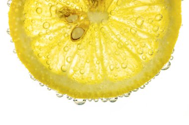 Limon ve çizgi köpüklü soda, meyve suyu.