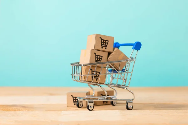 Online Shopping Concept Met Winkelwagen Symbool — Stockfoto