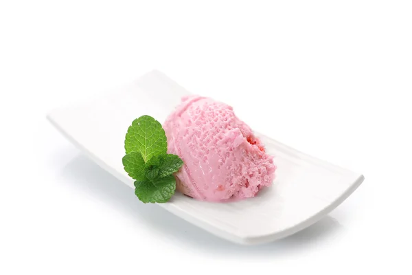 Strawberry ice cream — Stock Photo, Image