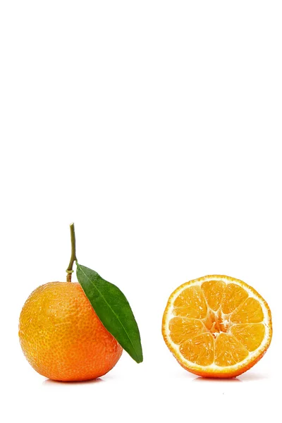 Clementine na białym tle — Zdjęcie stockowe