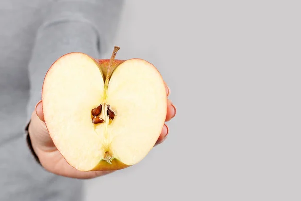 Hand Half Apple Grey — Stock Photo, Image