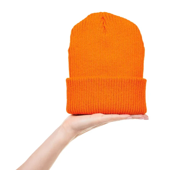 Mano Con Cappello Invernale Arancione Isolato Bianco — Foto Stock