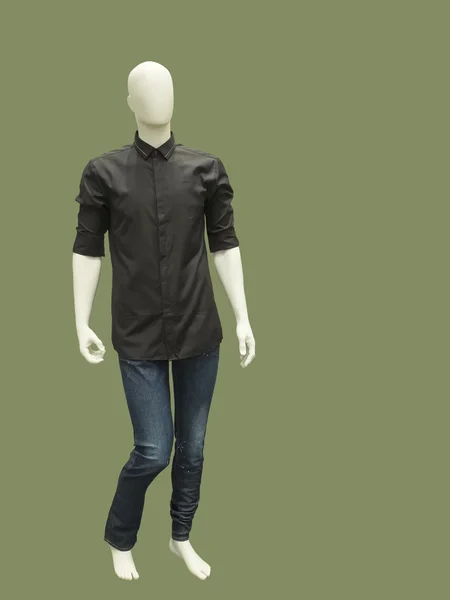 Αρσενικό μανεκέν ντυμένο στο πουκάμισο και τζιν — Φωτογραφία Αρχείου