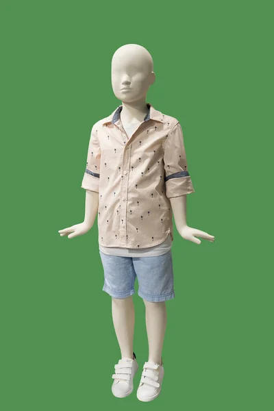 Full Length Παιδική Κούκλα Ντυμένη Casual Ρούχα Απομονωμένη Πράσινο Φόντο — Φωτογραφία Αρχείου