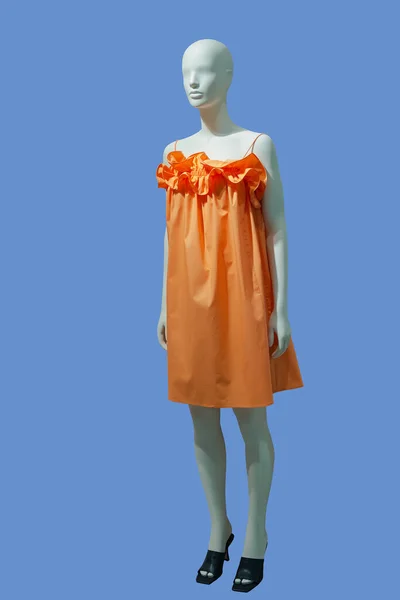 Pełna Długość Obrazu Manekina Wyświetlacza Żeńskiego Pomarańczowej Sukience Bez Rękawów — Zdjęcie stockowe