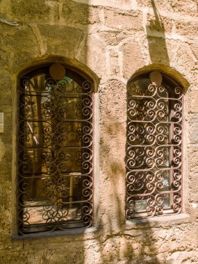 Yafa'nın eski şehir içinde antika pencere eşiği
