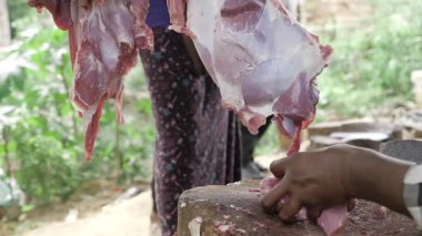 Kesinlik ve beceri - El Kesimi Biftek