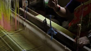 El Dokuma Ustası - Hindistan Sanatçılık Dünyası 'na Yolculuk