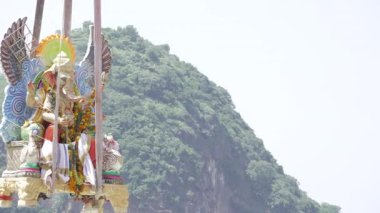 Dağlarda Renkli Ganesh Chaturthi Kutlaması