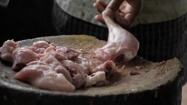 Tavuk Kesme Hareketi - Lezzetli tavuk hazırlamak için adım adım bir rehber