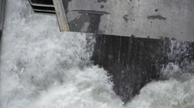 Büyüleyici Şelale - Doğal Vaha